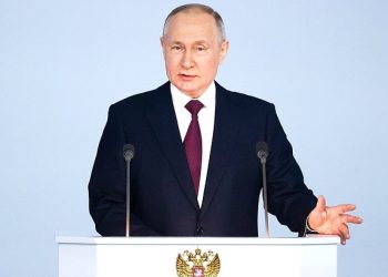 푸틴 “서방, 우크라 전쟁 도발 장본인… 뉴스타트 조약 중단”