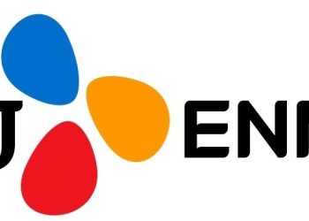 CJ ENM “SM 지분, 인수 안 한다”