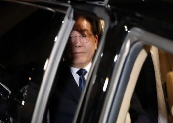 개딸들 분탕질, 이탈표 배신자 색출 ‘살생부’…조리돌림,문자폭탄