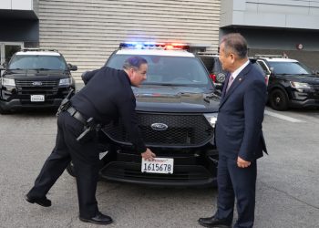 이상민 장관, LA 한인타운 올림픽경찰서 방문