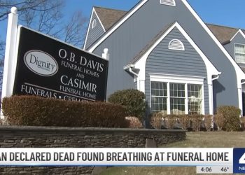 시신 살아있다…사망선고 후 부활, 한 달 새  2차례