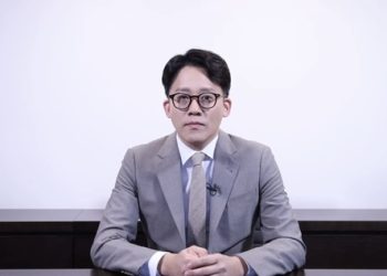 “이수만 선생님, 그만하십시오”