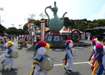 강진청자축제, 한우·청자 `폭탄세일’