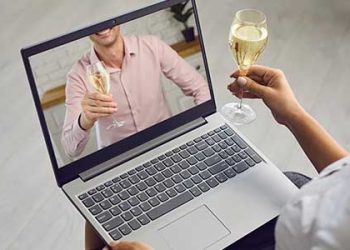 솔로들 두 번 울리는 발렌타인 데이 데이팅 사기