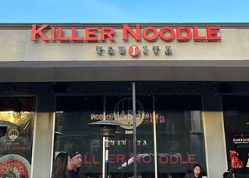 소텔 거리서 차량 보행자들 덮쳐