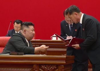 WSJ “북한 수십 년 만에 최악의 식량난…아사자 발생”