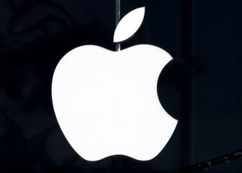 애플, 챗GPT 활용 이메일 앱 업데이트 거부…”아동에 부적절”