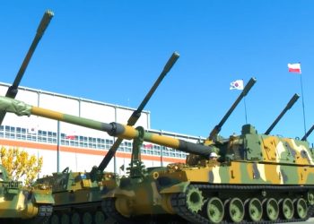 “한국, 우크라 전쟁 무기 수출에 줄타기”-NYT