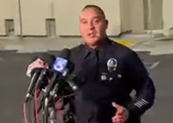 K-9 경관 3명 피격..최루탄, 로봇투입 총격 못피해(2보)