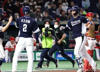 뒷북 친 한국, 8강 탈락 후 중국에 22-2 승리