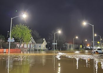 캘리포니아에 또 대기천 폭우, 2만7000명에 대피령(영상)