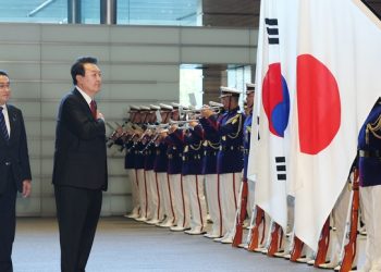 尹 일장기에만 경례? KBS 오보에 공식사과