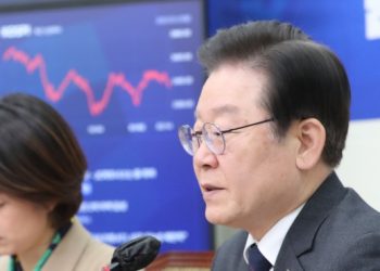 “화천대유 누구 것입니까” …이재명, ‘대장동 피고인’으로