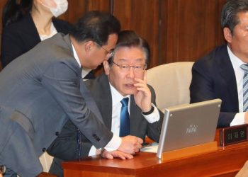 법원, 이재명 재판 신속처리 지정…’대장동·성남FC 재판’