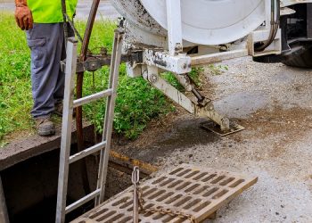 하수도  빠진 뉴욕 아이 5명, 911 전화 극적 구조