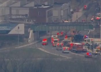 초콜릿 공장 폭발…5명 사망·6명 실종(영상)