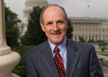 리시 연방 상원 외교위 간사 “한국에 핵무기 배치를”