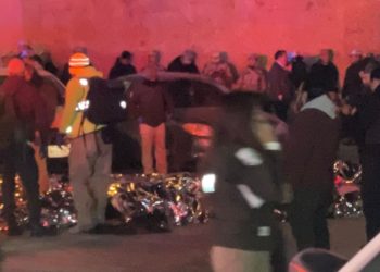 미 망명대기 이민자 37명 사망..후아레스 이민자센터 화재