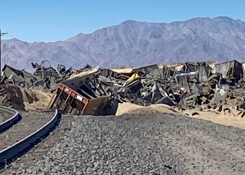 화물 열차 수십량 탈선 사고 잇따라…12시간새 2건 연달아