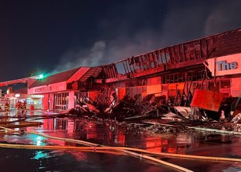 가든그로브 상가 대형 화재…100만달러 재산 피해