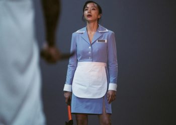 50세 킬러 전도연 액션 통했다…’길복순’ 전세계 3위