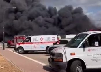이스라엘, 가자지구 이어 레바논도 이례적 공습…분쟁 확산 우려