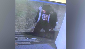 한인타운 이슬람센터 증오낙서범 체포