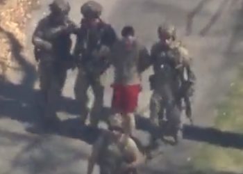 세계 뒤흔든 미국 기밀문건 유출 주방위군 체포