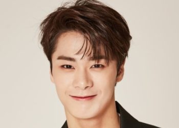 아스트로 문빈, 자택서 숨진 채 발견