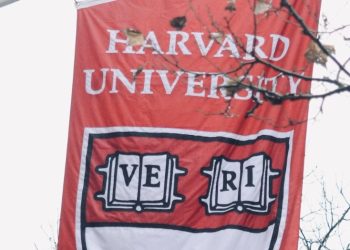 노벨 화학상 후보 하버드대 교수, 가택연금∙벌금형 판결