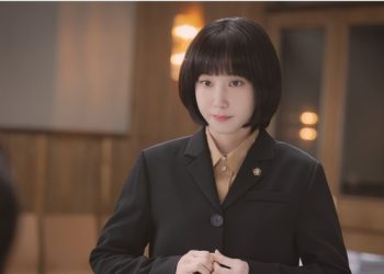 ‘우영우’ 박은빈, ‘문동은’ 송혜교 제치고 백상대상