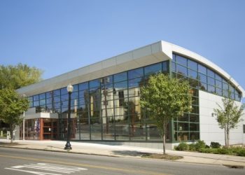 뉴욕주 공공도서관, 흑인만 인턴 채용…시민단체 ‘역차별’ 반발