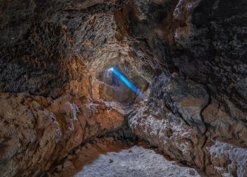 지하동굴 500일 버틴 여성 “나가기 싫어”