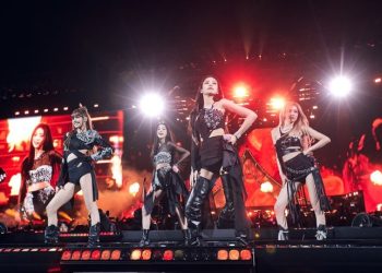 기와지붕 세트·부채춤…블랙핑크 코첼라 뒷얘기