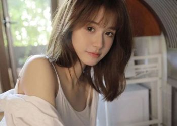 “카메라 끄는 걸 깜빡” 샤워 장면 SNS 생중계