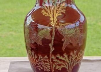 1파운드짜리 꽃병, 알고보니 희귀 골동품’
