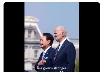 윤석열 귀국날 바이든이 올린 트윗은?(영상)