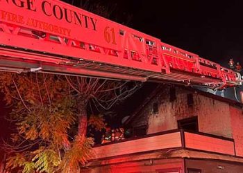 부에나파크 아파트 화재..주민 수십 명 갈 곳 없어