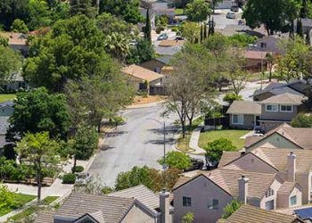 캘리포니아서 30만달러에 어떤 집 살 수 있을까?