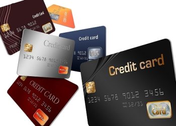 금리 인상에 신용카드 이자율 20% 훌쩍 넘나