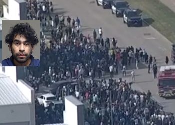 대형 아웃렛서 ‘게임하듯’ 총기난사…최소 16명 사상(영상)