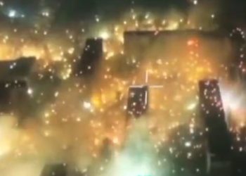 ‘지옥의 화염’ 바흐무트…”러, 백린탄 투하”(영상)