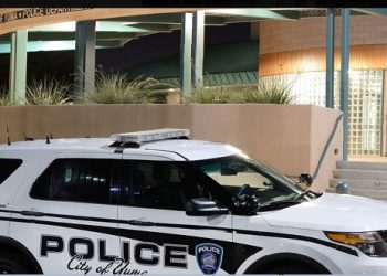 애리조나 국경 도시서 총기 난사…7명 사상