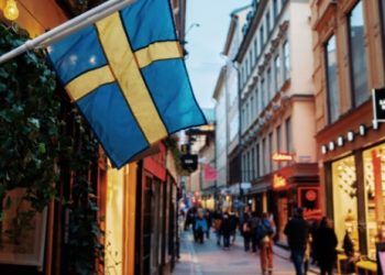 복지천국 스웨덴의 어두운 이면…유럽 최대 총기 살인 범죄국