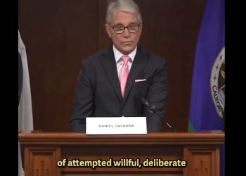 억울한 옥살이 33년 LA 남성 석방 “이런 날 올 줄 알아” 눈물 쏟아…최악의 사법실패(영상)