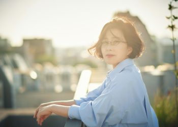 가수 이선희, 회삿돈 횡령혐의 경찰 조사…후크엔터와 경제공동체?