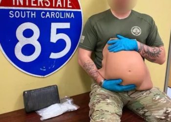 가짜 임산부 행세..배 속엔 태아 대신 코카인 1.5kg