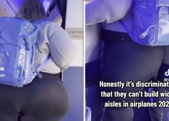 비만여성, 좁은 비행기 통로 ‘비만인’ 차별…UA에 항의