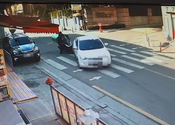 19개월 아기 태우고 보험금 고의사고 낸 부부