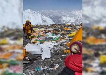 히말라야 거대한 쓰레기통…등반 세태 달라져(영상)